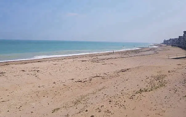 Plage de Saint-Aubin-sur mer pendant le confinement V1